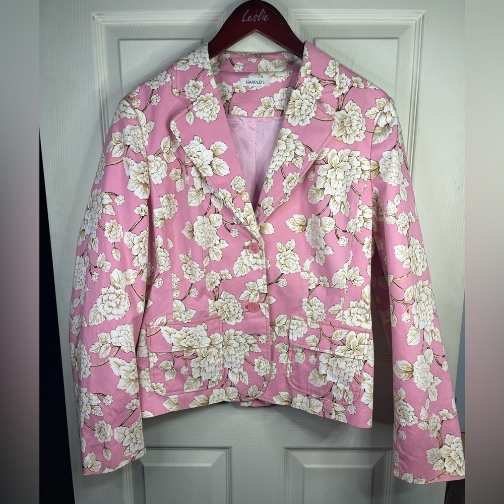 Harold’s pink floral button‎ blazer.  See measurements.